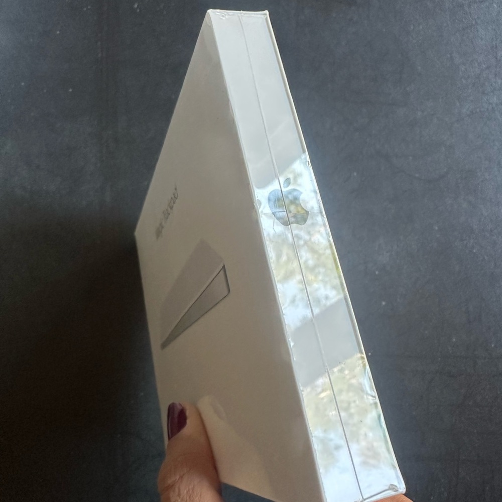 Apple Magic Trackpad - Picture 3 of 3